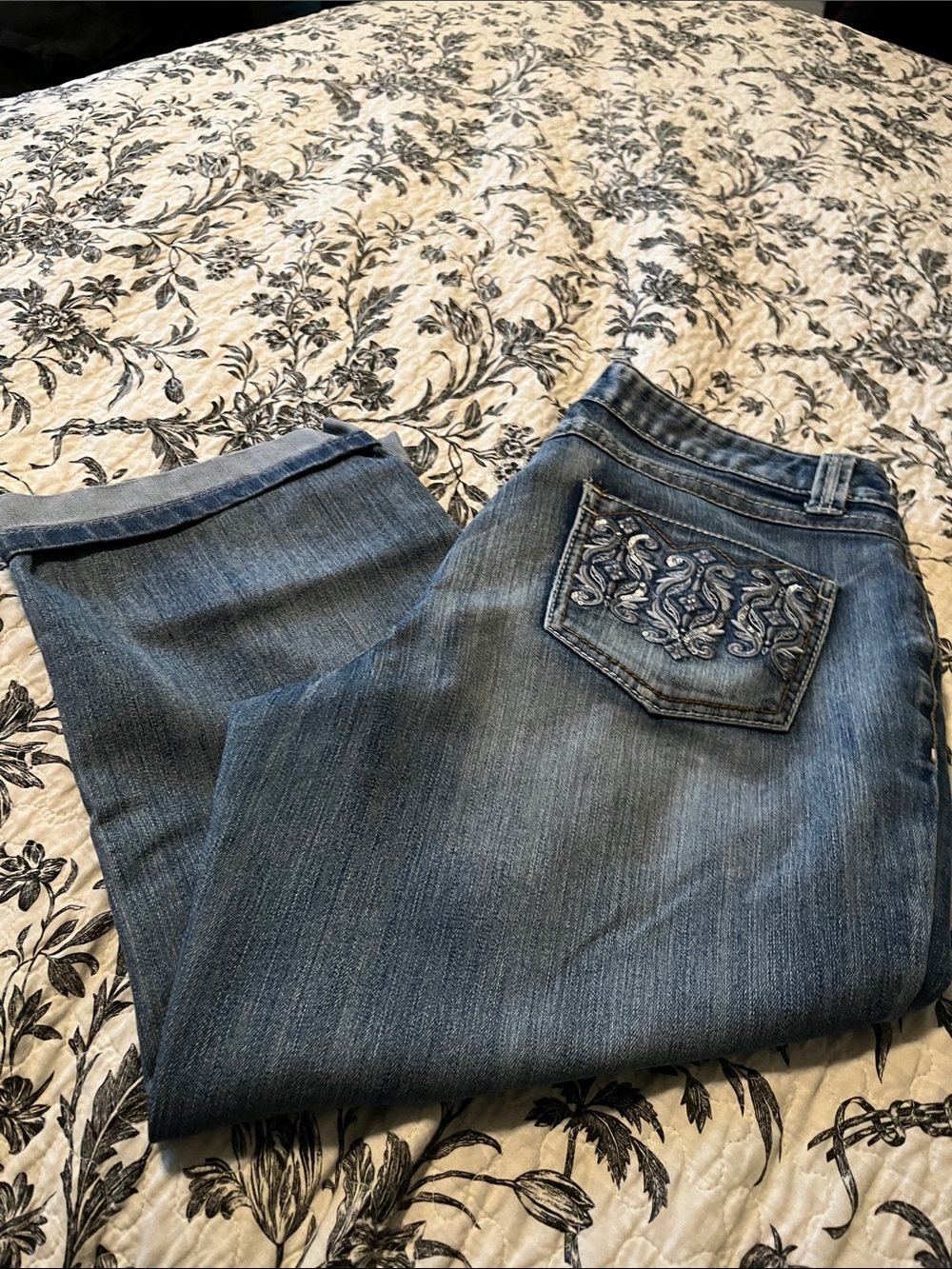 Embroidered Pocket Boot Cut Jeans - Blue